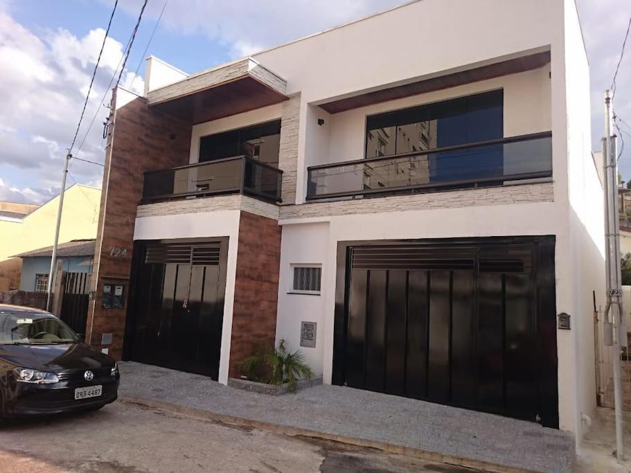 Casa Unica E Moderna Centro Villa Pocos de Caldas Exterior photo